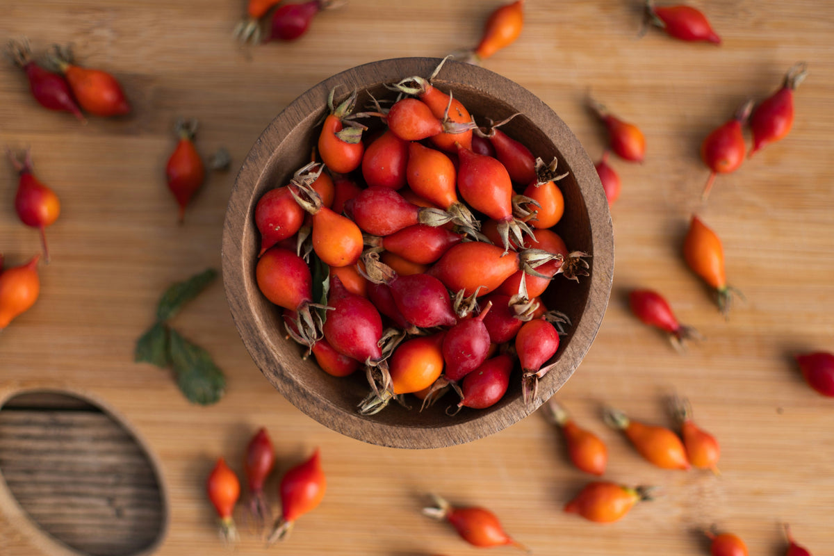 8 Proven Rosehip Seed Oil Benefits for Glowing Skin